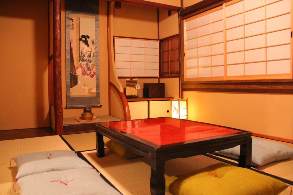 Our turn Machiya inn Kyoto Rum bild