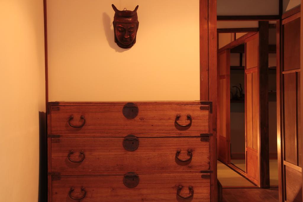 Our turn Machiya inn Kyoto Rum bild